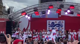 Fans greet Lionesses in Trafalgar Square as England win Women’s Euro 2022