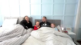 UK mum slams co-sleeping criticism of sharing a bed with her family of four