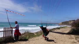 Paragliding takeoff fail - struggling with fence