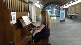 London Bridge Station pioneers pipe organ music on the UK tube