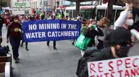 Emergency climate rally. No new coal & gas protesters march through Sydney