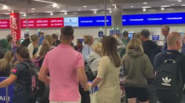 Bristol airport passengers experience lengthy Monday morning queues