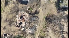 RAW VIDEO: Stunning Footage Shows Ukrainian Defenders Destroying Russian Unit