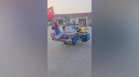 Elderly man builds plane-themed vehicle for children in China