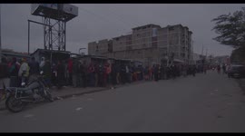 Kenyans Queuing to Vote in Kenya's Elections 2022