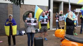 'Amnesty's International: Putin's puppets' chant protesters in Sydney