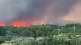 Level-2 wildfire erupts in western Spain, evacuations enforced