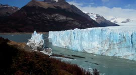 Piece of ice breaks off Perito Moreno Glacier