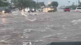 US: Monsoon Storm Brings Heavy Rain And Flooding To Scottsdale, AZ 4
