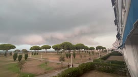 France: Massive Lightning Strike Caught On Camera In Le Grau-Du-Roi