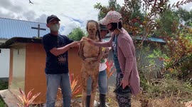 The Living Dead: How The Toraja People Of Indonesia Honor Their Deceased During  Ma'nene' Rituals