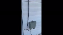 Daughter gives mom a lovely surprise visit on Mother's Day