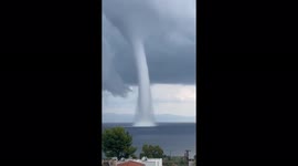 Massive waterspout amazes Greek beachgoers