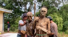 The Living Dead: How The Toraja People Of Indonesia Honor Their Deceased During  Ma'nene' Rituals