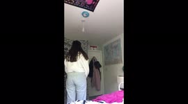 Girl flies from South Africa to Ireland to reunite with BFF on her birthday