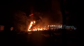 cell phone video, Multi alarm commercial building and barn fire in Pennsylvania