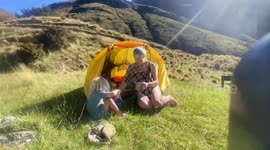 Meet the 'solo mum' who lives out of a van and travels around New Zealand with her toddler in tow