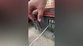 Talented man makes miniature replica of his childhood house in China