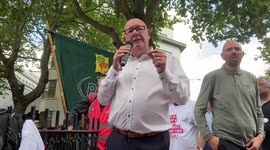 CWU boss Dave Ward speaks at the Royal Mail rally