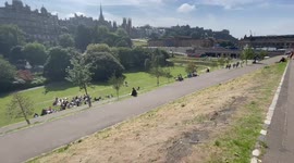 With clear skies above, Edinburgh locals fill parks on final day of Fringe Festival