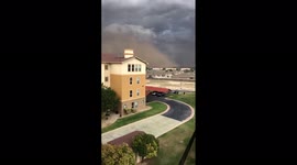 Dust storm moves into Lubbock, Texas