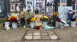 Princess Diana 25th anniversary tributes at Kensington Palace