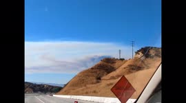 US: Route Fire Breaks Outs In California, Prompts Evacuations And Freeway Closure 2