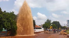 Drinking water pipe bursts in India, spraying liquid up to 30 feet into the air