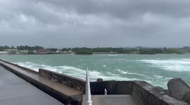 Typhoon Hinnamnor - Strong wind and waves lash Okinawa - Massive Ocean Waves Pound Shoreline