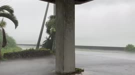 Japan: Typhoon Hinnamnor Continues To Bring Heavy Rains, Fierce Winds To Okinawa 2