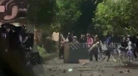 Makassar students protest against the increase in fuel oil involved in clashes
