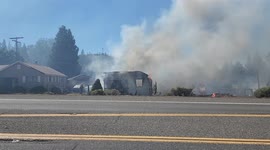 Mill Fire in Weed California homes destroyed as fire crosses HWY 97 in the City of Weed