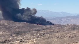 US: Fairview Fire Breaks Out Near Hemet, Southern California 2