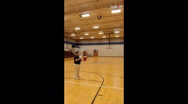 Girl woos viewers by nailing a complex no-reaction basketball trick shot