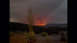 US: Fast-Moving Fairview Fire Burns Over 9,000 Acres In Southern California 3