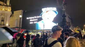 Tribute to the Queen in Piccadilly Circus.