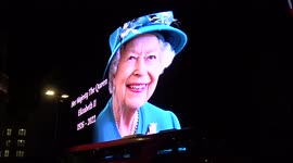 London pays tribute to Her Majesty The Queen Elizabeth II 1926 - 2022 - Piccadilly Circus
