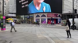 Tribute to the Queen in Piccadilly Circus.