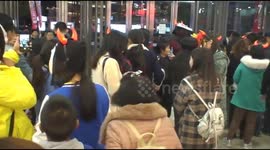 Chinese enjoy western Halloween in big party