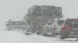 Snow blizzards hit parts of northwestern China