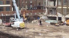 Evacuated 'WWII bomb' building site in London
