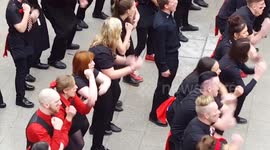 Shop staff perform Haka on Wales street