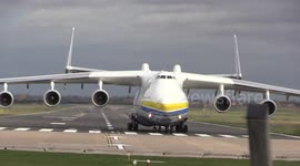 British airport welcomes world's largest jumbo jet