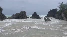 Bermuda: Hurricane Earl Causes Rough Seas As It Brushes Past British Territory