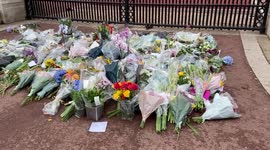 Flowers outside Buckingham Palace for the Queen