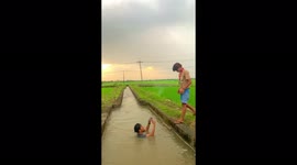 The guy accidentally slipped and fell while trying to make an aesthetic video!