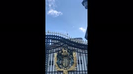 UK: Flags Flown Half-Mast At Buckingham Palace After Death Of Queen Elizabeth II