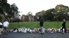 Mourners leave flowers for the Queen in Sydney