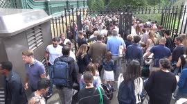 Thousands of mourners swarmed Green Park trying to reach Buckingham Palace to leave floral tributes to late Queen Elizabeth II