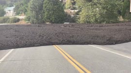 Intense mudslide slams Southern California